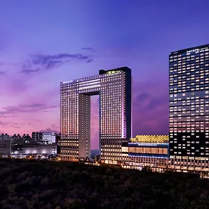 首尔龙山特使美爵酒店及公寓 首爾